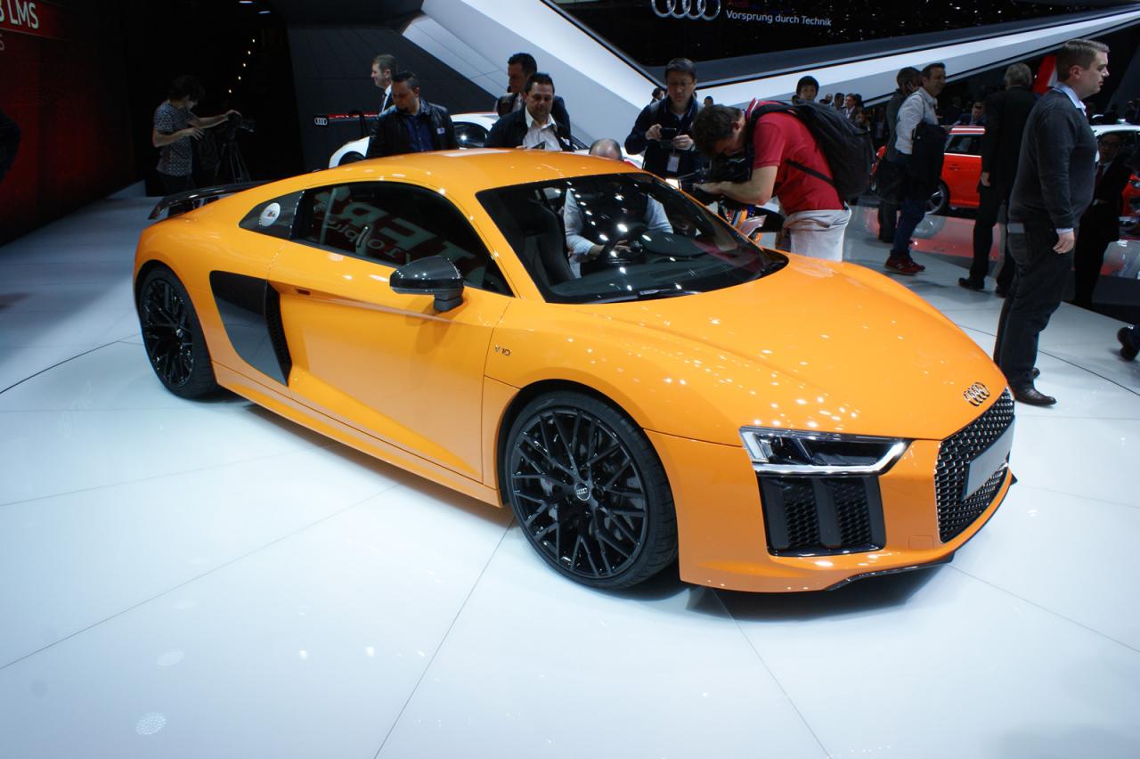 r8 laser