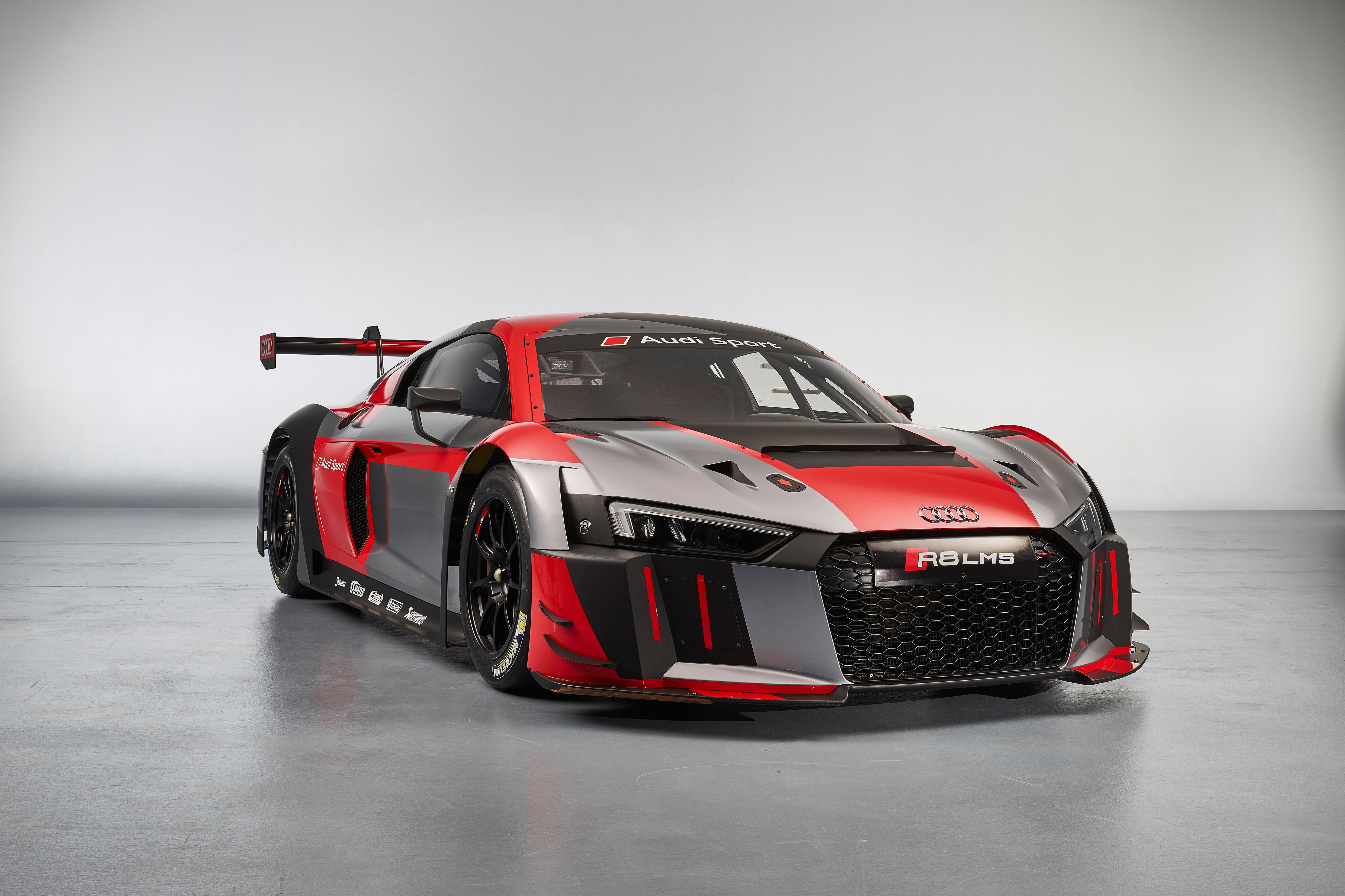 Audi R8 LMS